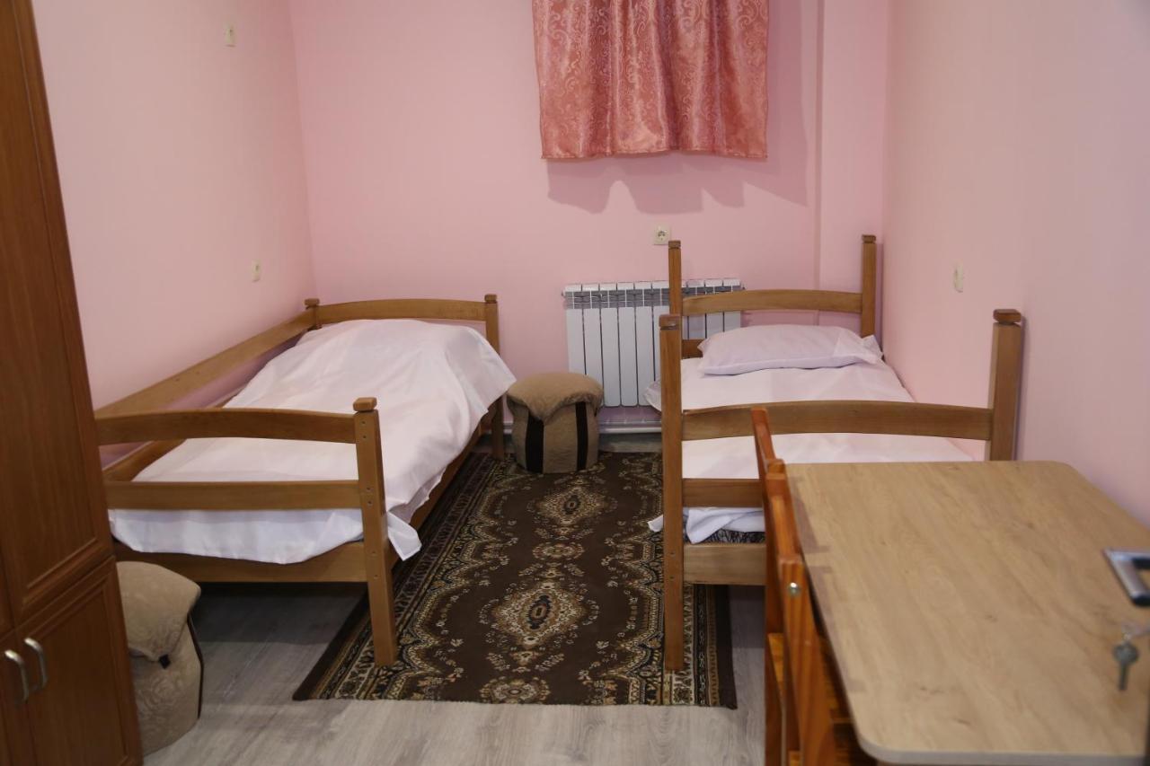 Arsego Hostel Ванадзор Екстериор снимка